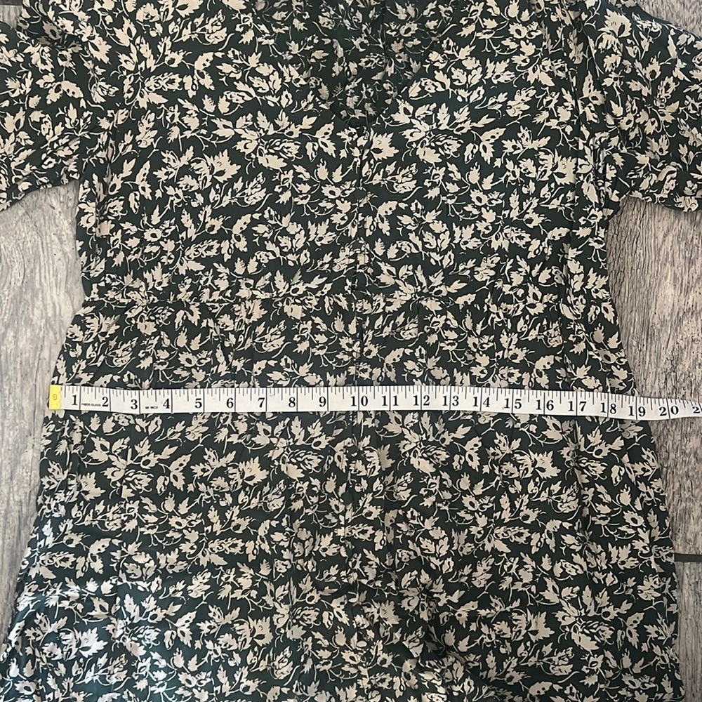 Madewell V-Neck Button-Front Mini Dress in Forest Leaves - Picture 7 of 9